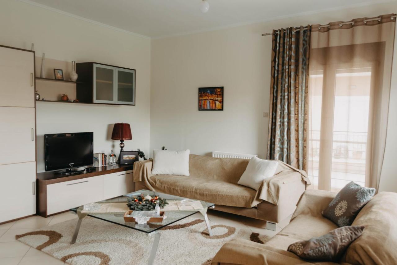 Dimsim Home-σπίτι με όνομα Apartment *
